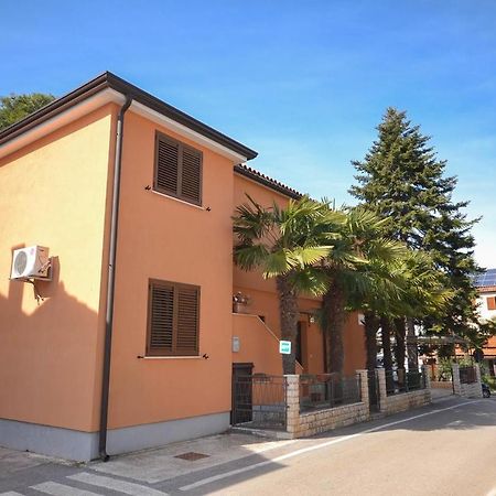 Appartement Lili à Novigrad Istria Extérieur photo