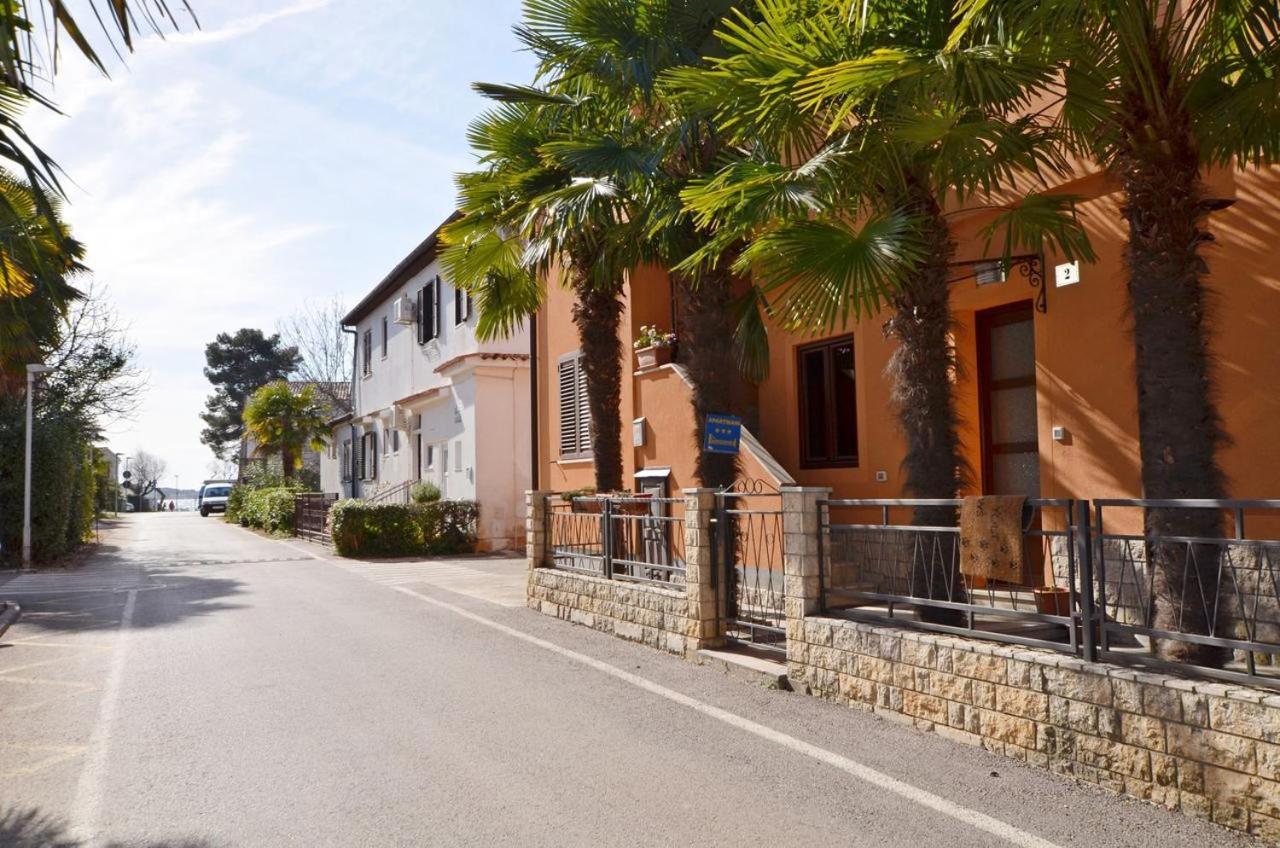Appartement Lili à Novigrad Istria Extérieur photo