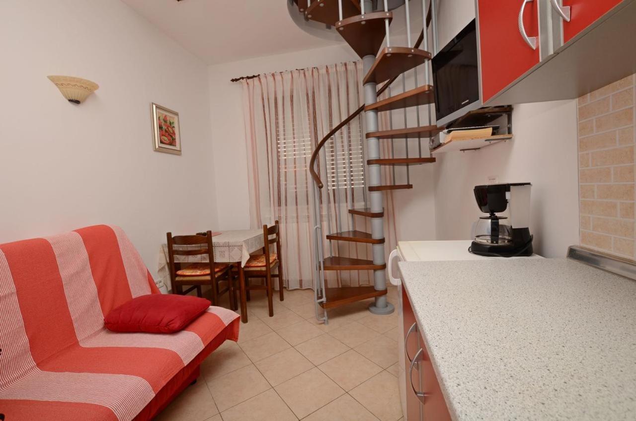 Appartement Lili à Novigrad Istria Extérieur photo
