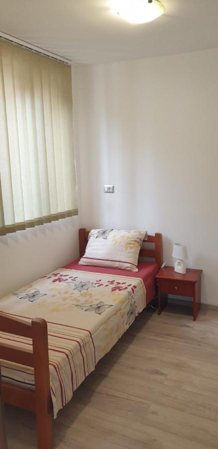 Appartement Lili à Novigrad Istria Extérieur photo
