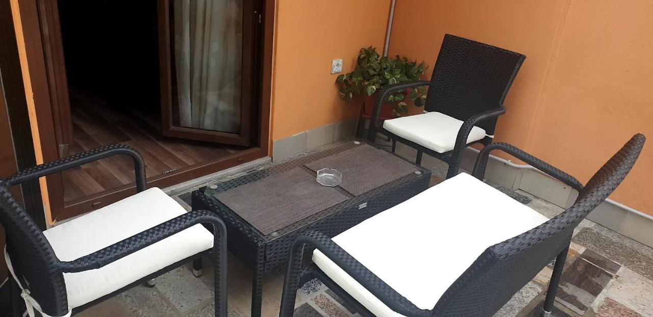 Appartement Lili à Novigrad Istria Extérieur photo